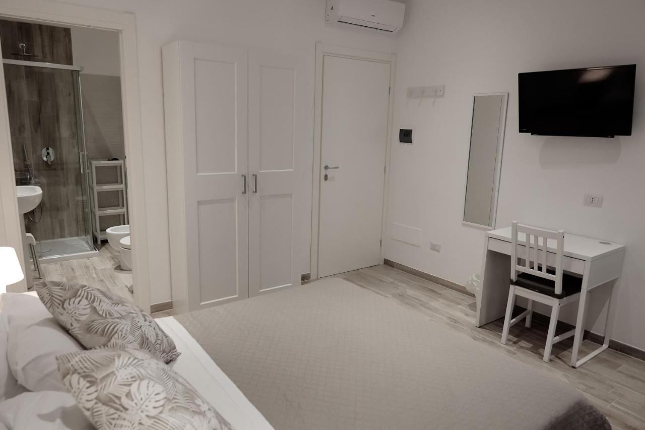 Central Guest House Civitavecchia Exteriér fotografie